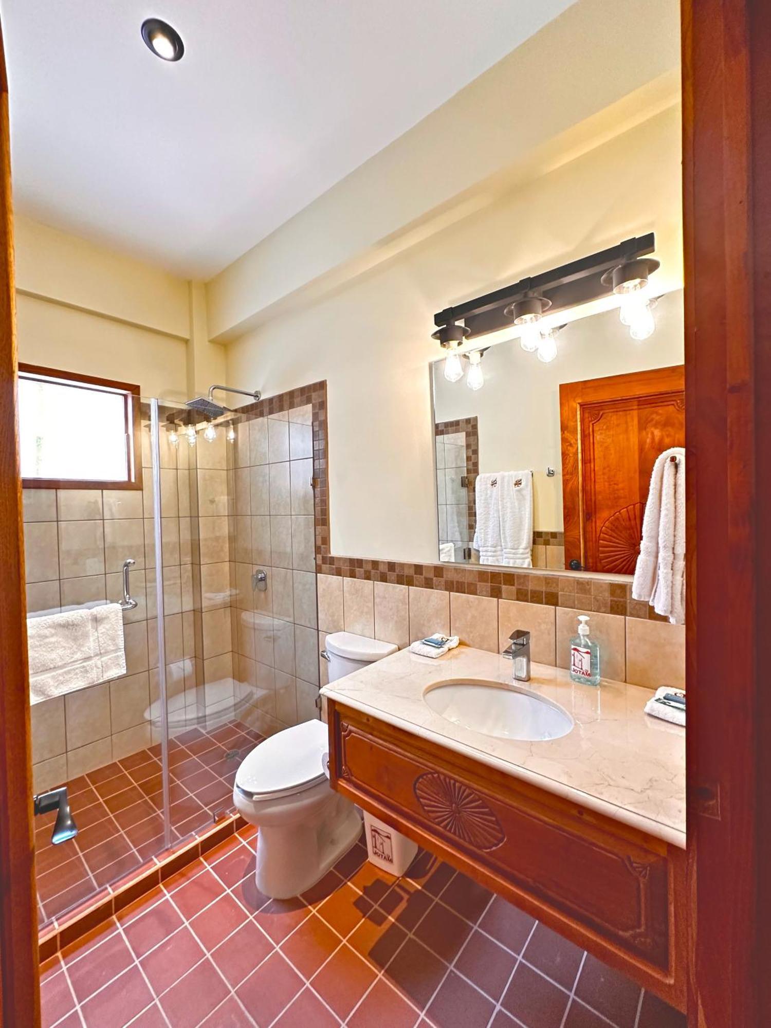 Hotel Jotam ปานาคาเชล ภายนอก รูปภาพ